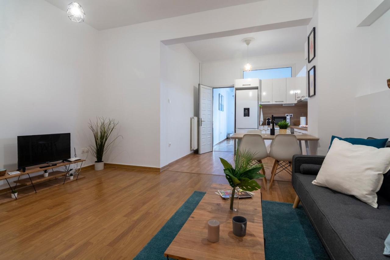 Modern 2Bd Apt In Athens , 3-Min Metro Экстерьер фото