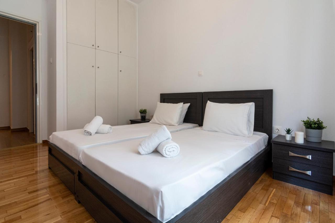 Modern 2Bd Apt In Athens , 3-Min Metro Экстерьер фото