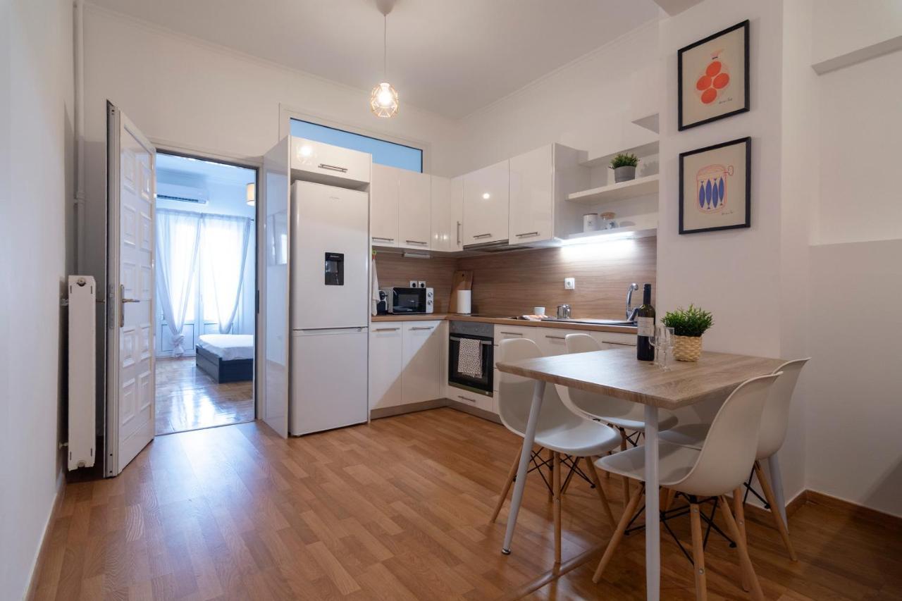 Modern 2Bd Apt In Athens , 3-Min Metro Экстерьер фото