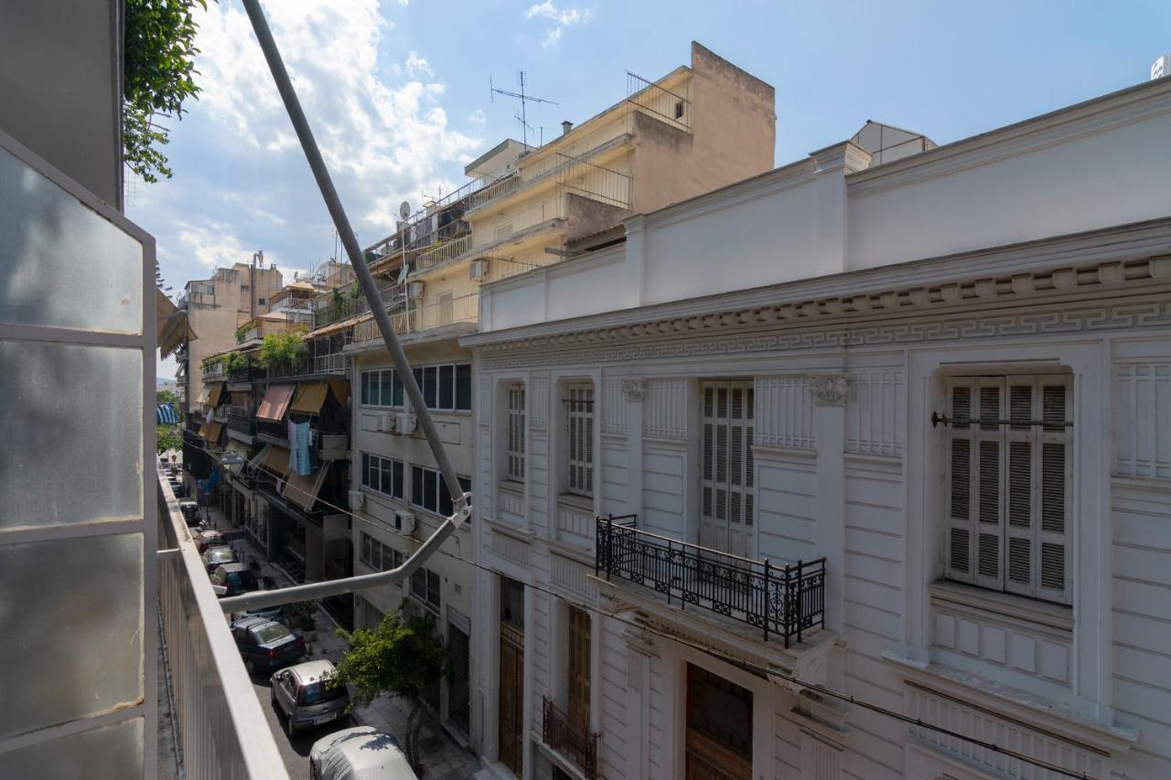 Modern 2Bd Apt In Athens , 3-Min Metro Экстерьер фото